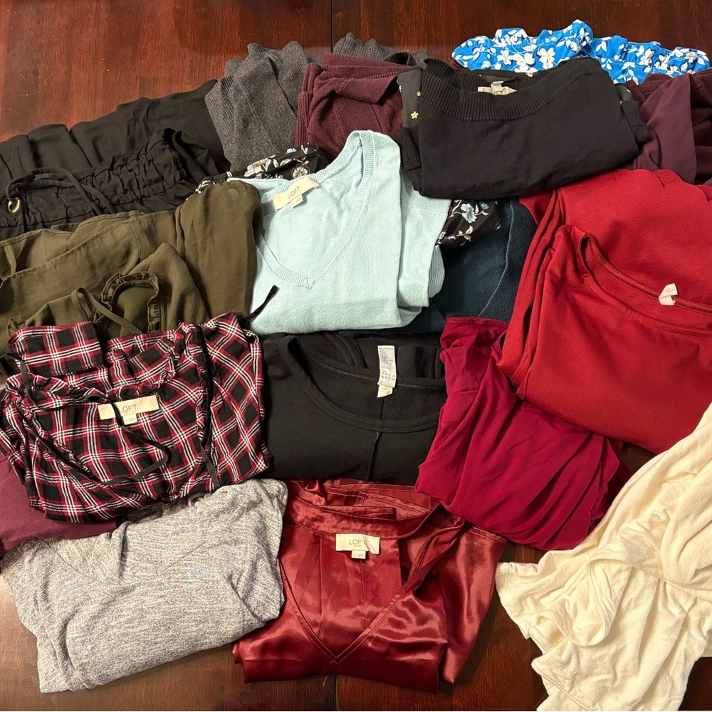 Mixed Women's Clothing Bundle - Multi Color Multi Style